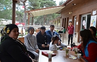 Kırkağaç’a Gelen Depremzedeler Yaşadıklarını Anlattı