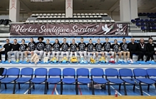 Milli basketbolcu Nilay Aydoğan, Turgutlu'daki Maçta Anıldı