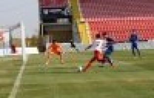 A2’LER KARABÜK’Ü PARÇALADI 6-0