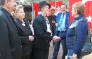 ATA'NIN AZ BİLİNEN FOTOĞRAFLARI AKHİSAR'DA SERGİLENDİ