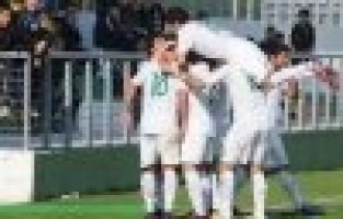 BELEDİYESPOR İZ SÜRÜYOR: 5-0