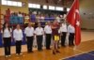 ENGELLİLERE ÜCRETSİZ HAKEMLİK KURSU