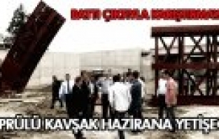 KÖPRÜLÜ KAVŞAK HIZLA YÜKSELİYOR