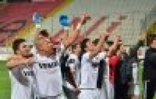 LİGİN ŞOVALYESİ!