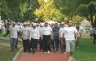 Manisa'da 'Obeziteye Karşı 10 Bin Adım' Projesi Başladı 