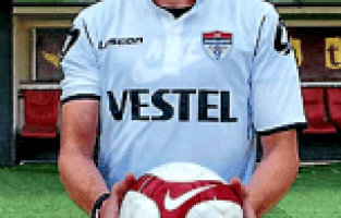 MANİSASPOR'DA MERTAN İMZAYI ATTI