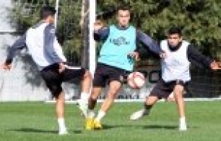 MANİSASPOR'DA PAROLA İYİ SAVUNMA