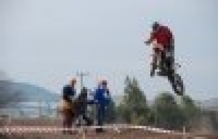 MOTOKROS’TA ADRENALİN PATLAMASI!