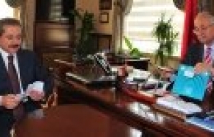 MÜFTÜ CİHAN'DAN KUTLU DOĞUM ZİYARETİ