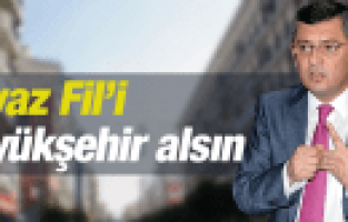 ÖZGÜR ÖZEL BEYAZ FİL'İ BÜYÜKŞEHİR ALSIN