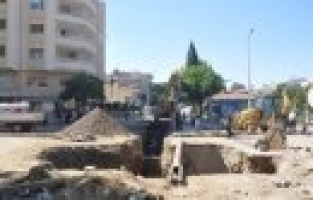 Salihli'de Kanalizasyon Hattı Kontrol Altına Alındı