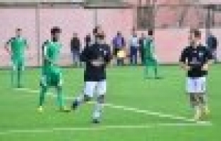 SOMASPOR BAL LİGİ'NİN LİDERİNİ DEVİRDİ:4-0