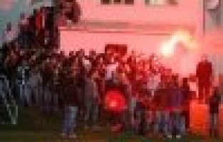 TARIK ALMIŞ TESİSLERİ YANIYOR!