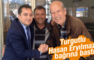 TURGUTLU HASAN ERYILMAZ'I BAĞRINA BASTI