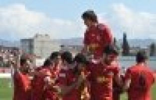 TURGUTLUSPOR MARTI AVLADI: 4-0