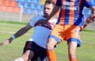 TURGUTLUSPOR PARAŞÜTSÜZ DÜŞÜYOR