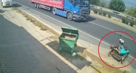 Manisa'da ölümün teğet geçtiği o anlar kameraya yansıdı