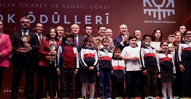 Antalya Bilim Merkezi’ne ‘Bilim Dalı Ödülü’