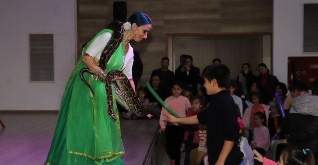 Alaşehirli çocukların mutlulukları gözlerine yansıdı