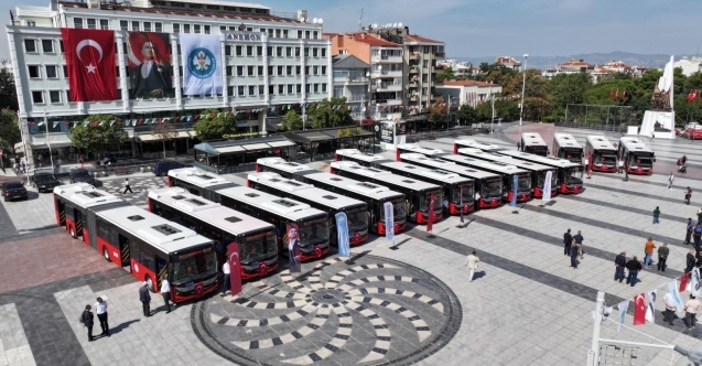 Büyükşehir Belediyesi Ulaşım Filosuna 15 Yeni Otobüs Daha Katıldı