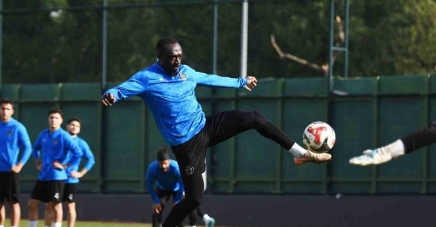 Manisa FK, Ümraniyespor maçının hazırlıklarını sürdürdü