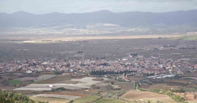 Sarıgöl Ovası gelinliğini çıkardı