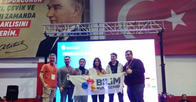 Bilim Yunusemre İzmir’den 3 ödülle döndü