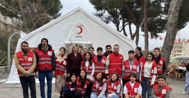 Alaşehir’de hayırseverler iftar bağışı için yarıştı