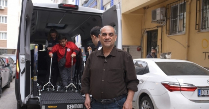 Manisa Büyükşehir Belediyesinden engellilere ücretsiz nakil desteği