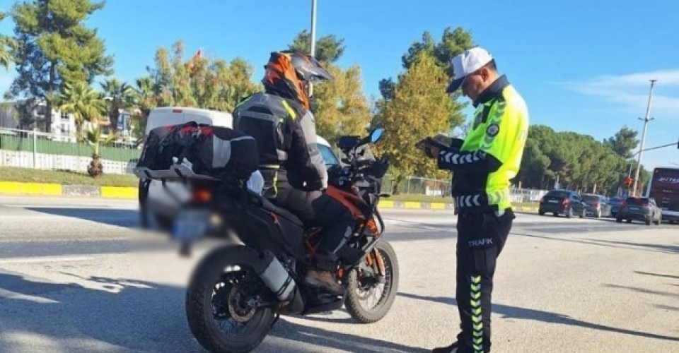 Manisa’da motosiklet denetimlerinde 716 sürücüye ceza