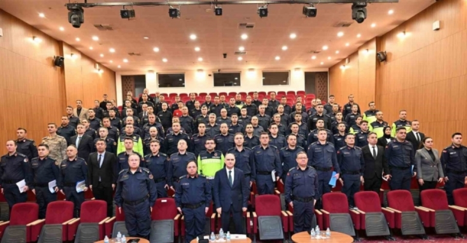 Vali Özkan’dan jandarmaya övgü