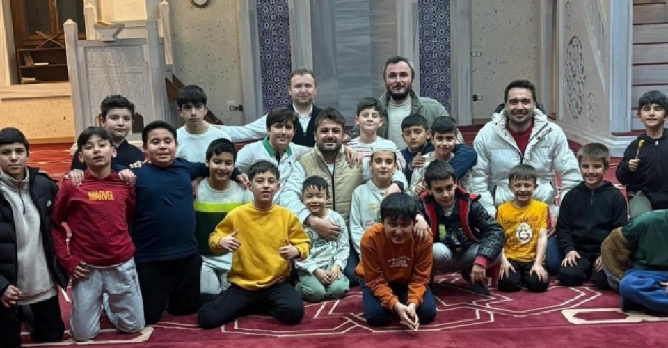 Eski ramazanlar cami avlusunda yaşatıldı